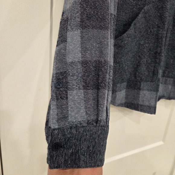 Merrell Blue Textured Button-Up Shirt - Picture 6 of 13